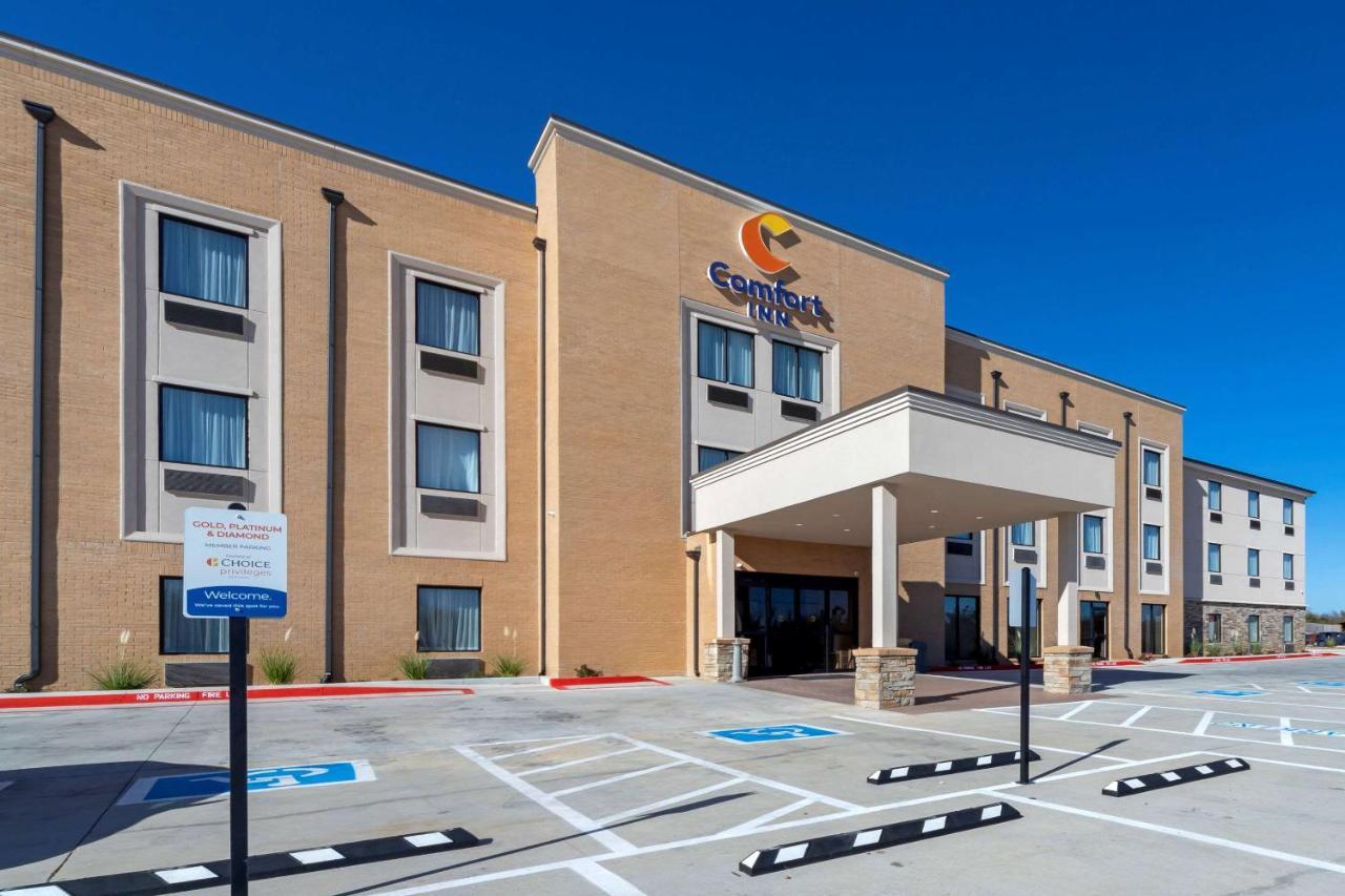 Comfort Inn & Suites Harrah Choctaw Экстерьер фото
