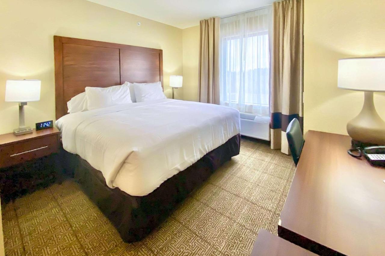 Comfort Inn & Suites Harrah Choctaw Экстерьер фото